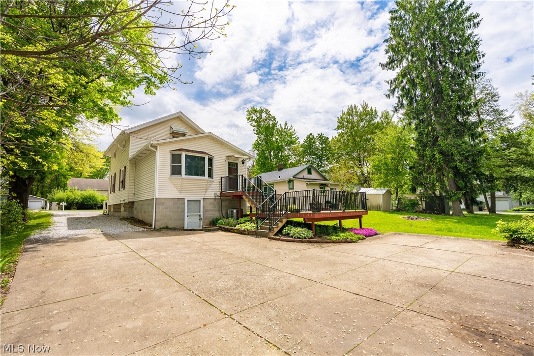 198 Stratford Avenue Wadsworth OH 44281