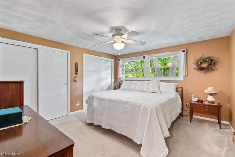 2560 Kenyon Avenue NW Massillon OH 44647