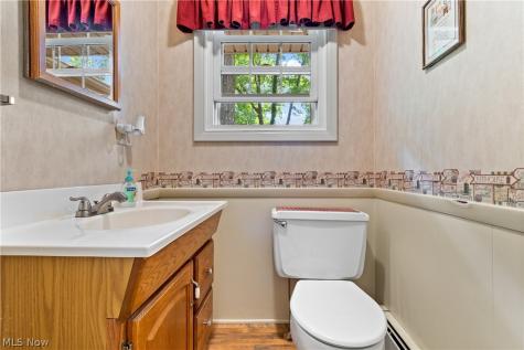 2560 Kenyon Avenue NW Massillon OH 44647