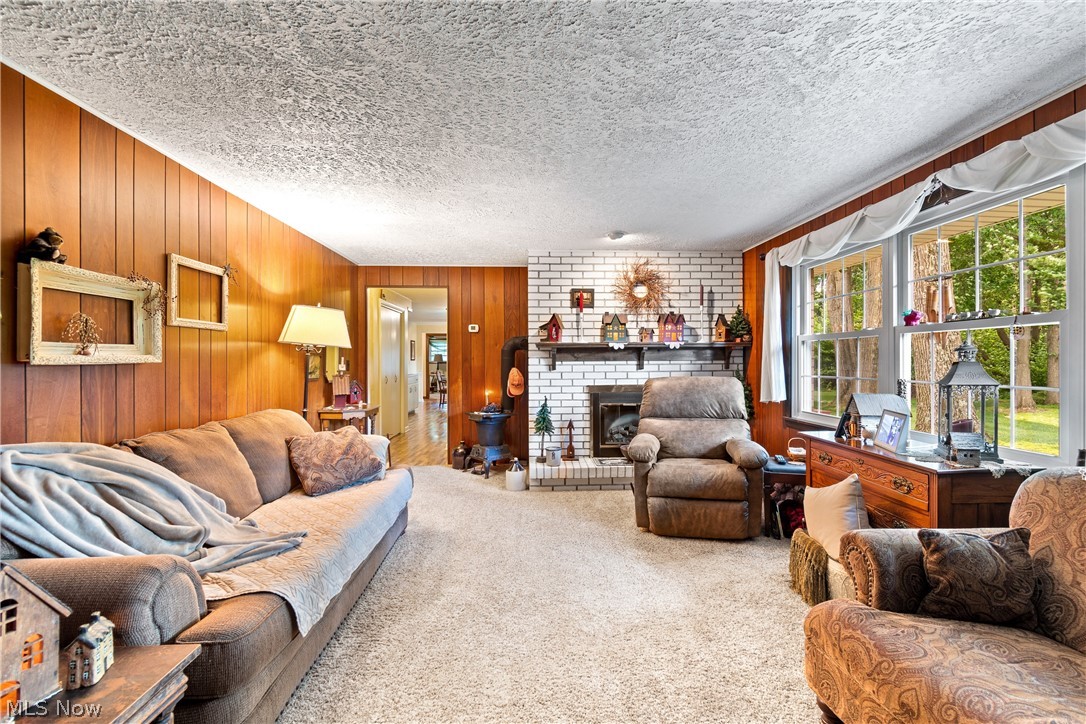 2560 Kenyon Avenue NW Massillon OH 44647