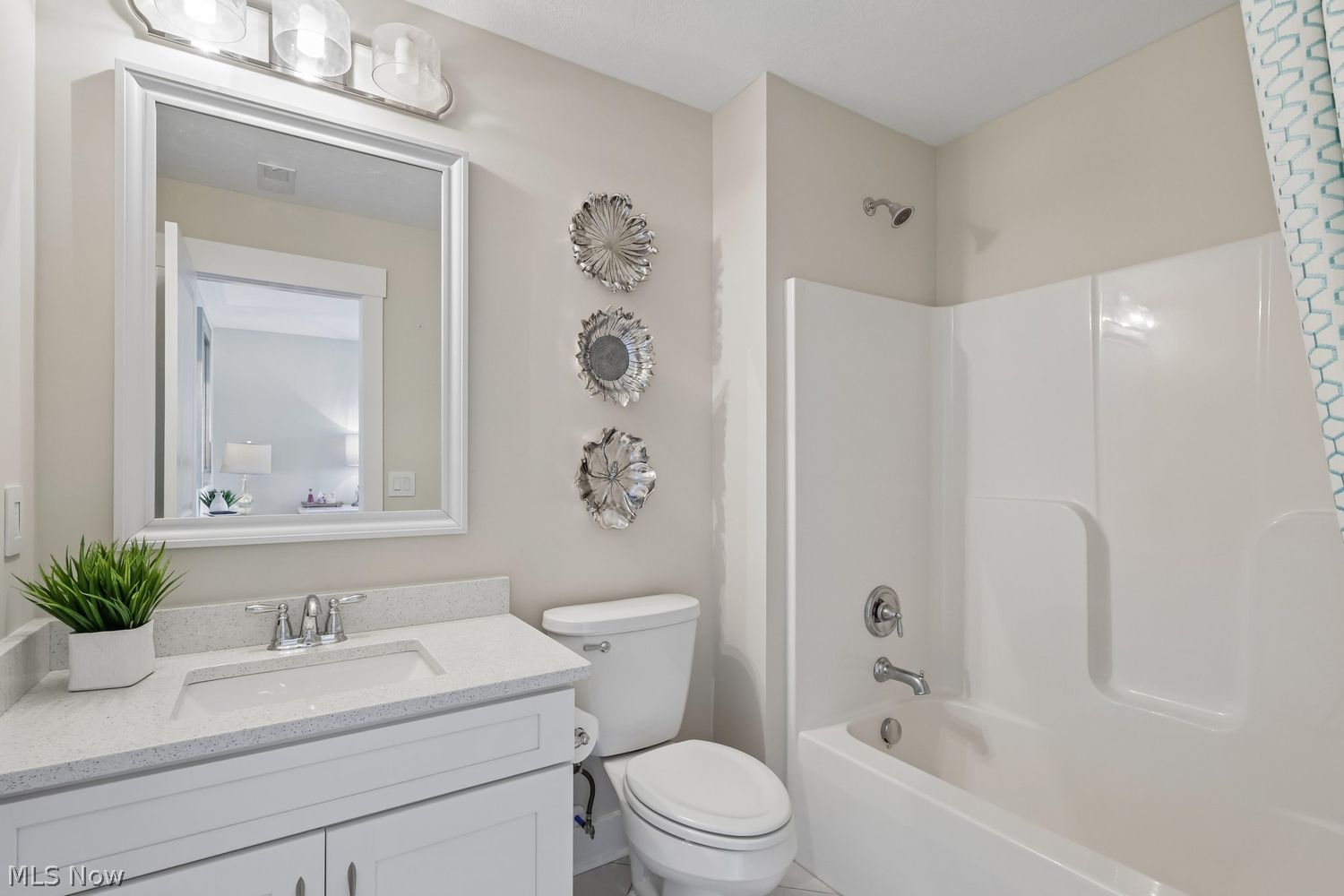 39121 Mcintosh Place Avon OH 44011