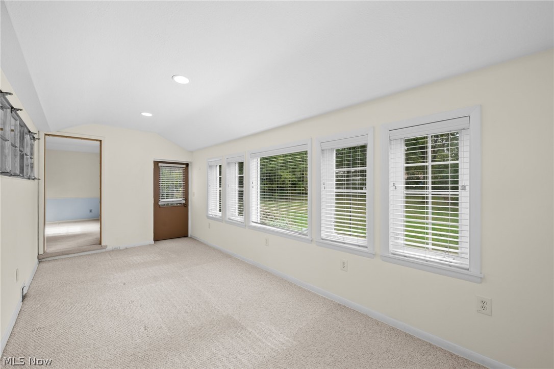 16236 Northvale Boulevard East Cleveland OH 44112