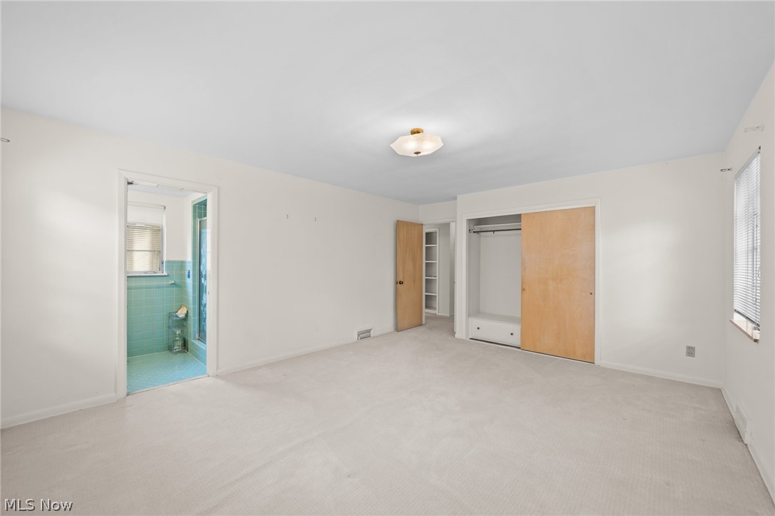 16236 Northvale Boulevard East Cleveland OH 44112