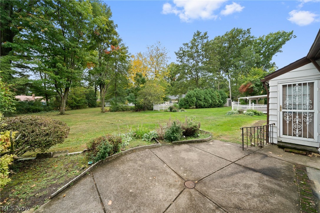 16236 Northvale Boulevard East Cleveland OH 44112