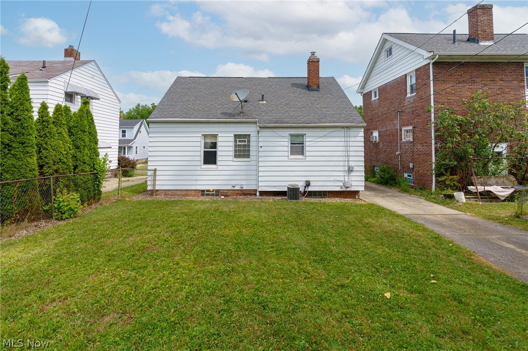 8304 Vista Avenue Garfield Heights OH 44125