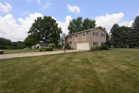 6775 Lake Cable Avenue North Canton OH 44720