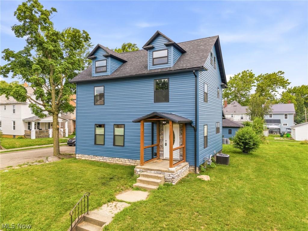 355 W High Street Alliance OH 44601