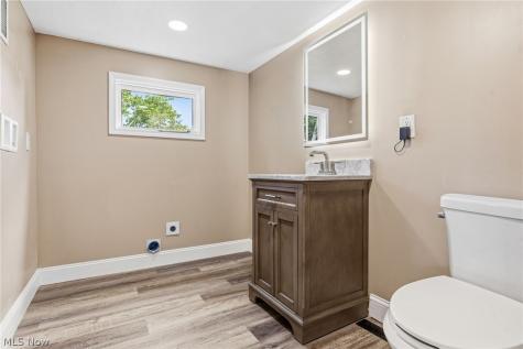 355 W High Street Alliance OH 44601