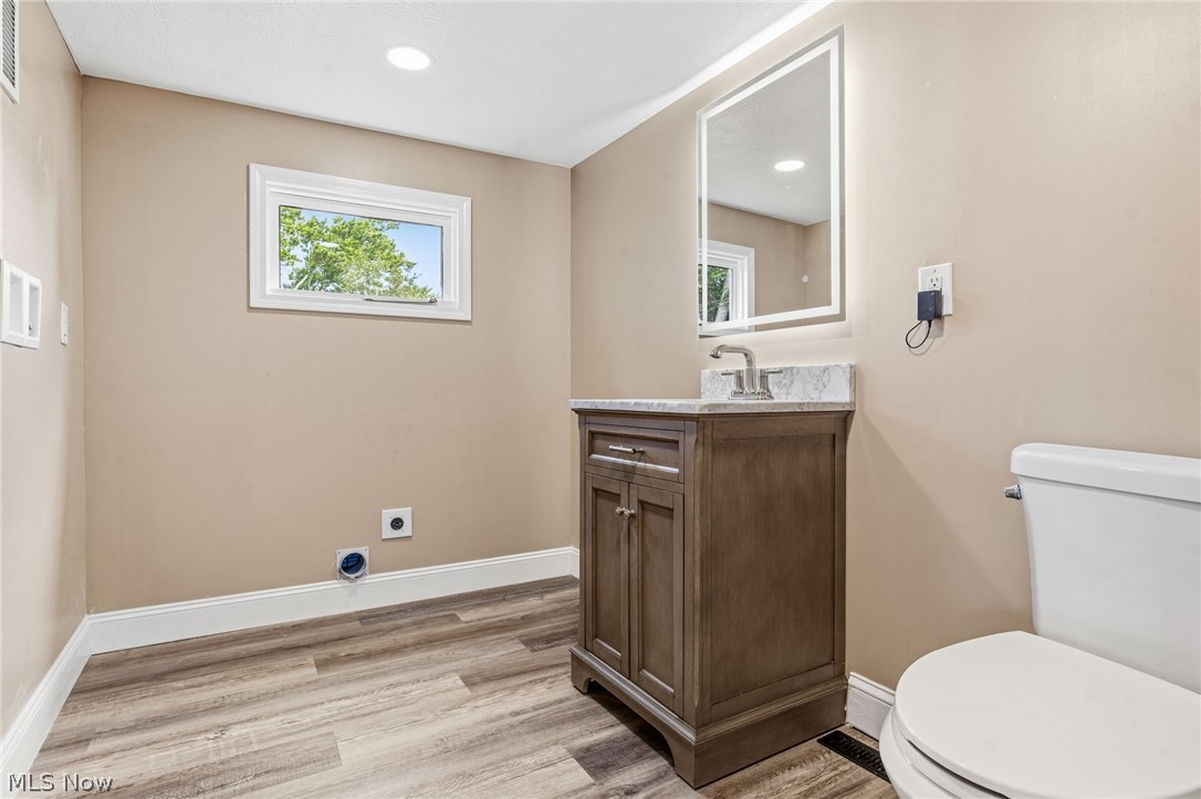355 W High Street Alliance OH 44601