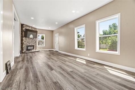 355 W High Street Alliance OH 44601