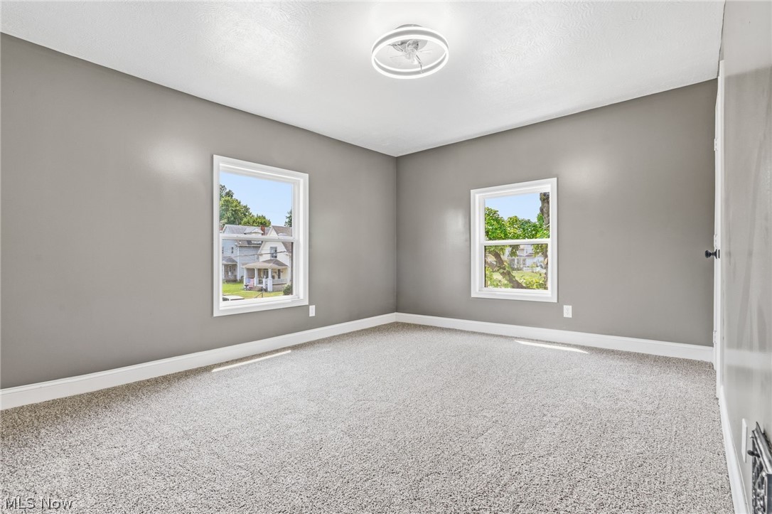 355 W High Street Alliance OH 44601