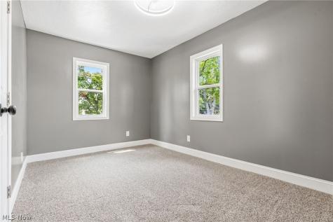 355 W High Street Alliance OH 44601