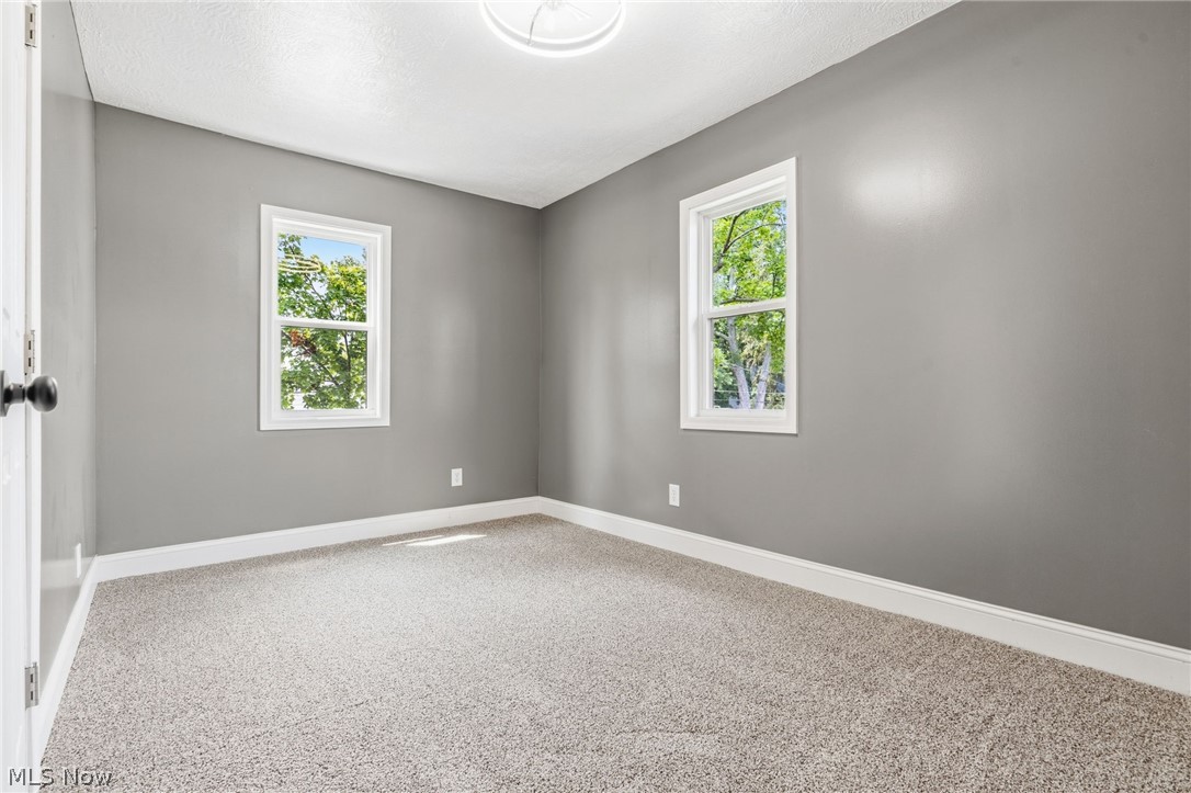 355 W High Street Alliance OH 44601