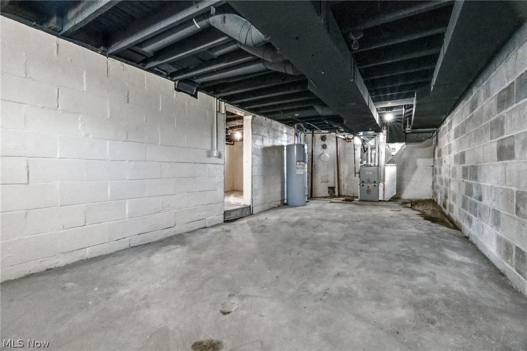 355 W High Street Alliance OH 44601