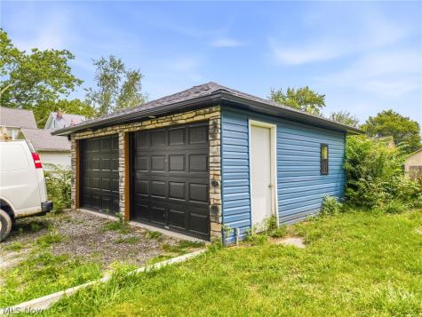 355 W High Street Alliance OH 44601