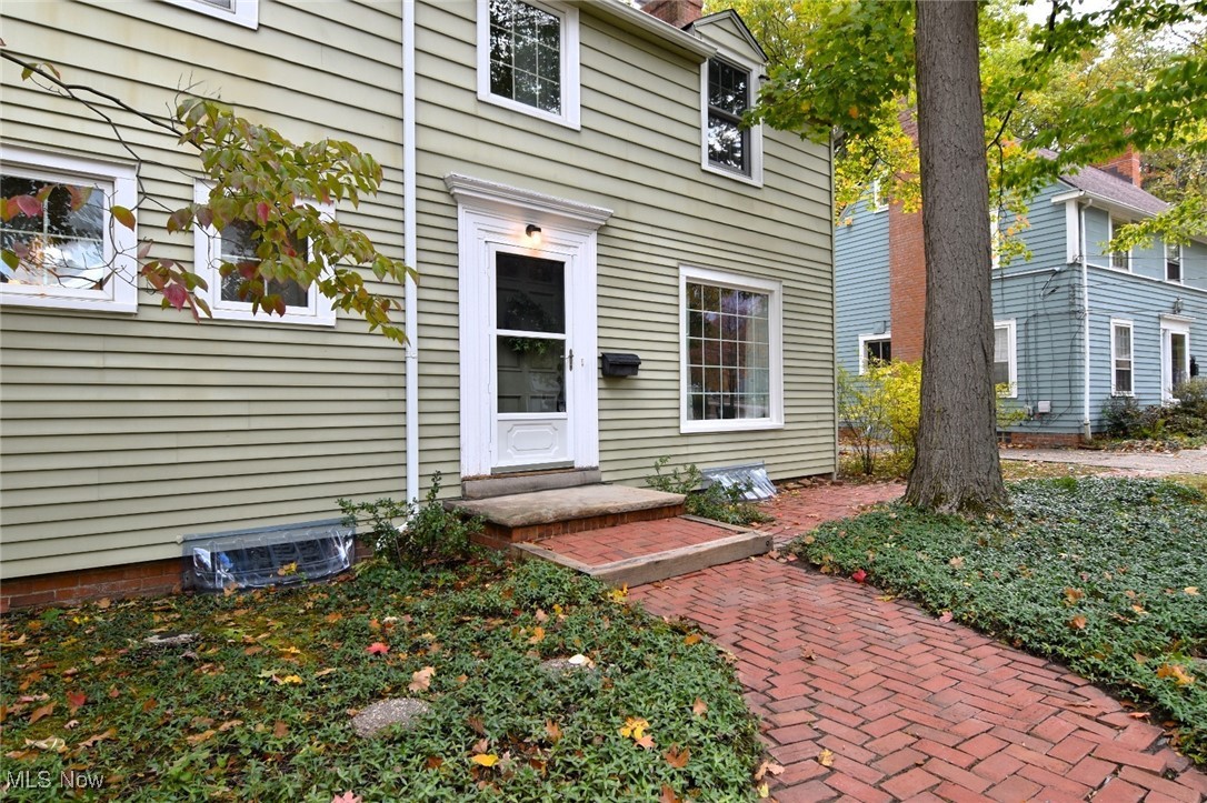 3803 Bridgeview Drive South Euclid OH 44121