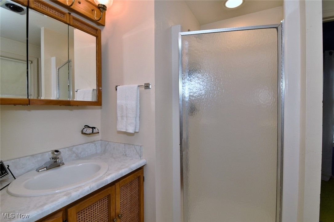 3803 Bridgeview Drive South Euclid OH 44121