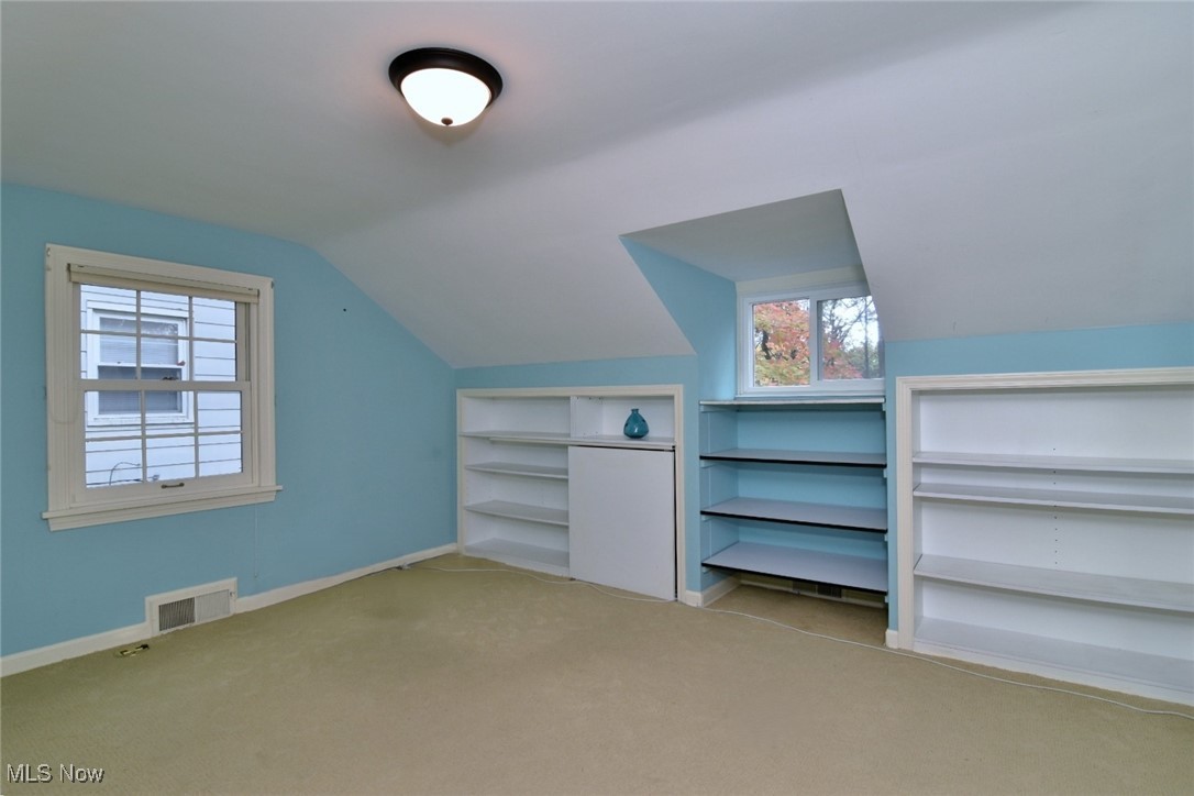 3803 Bridgeview Drive South Euclid OH 44121