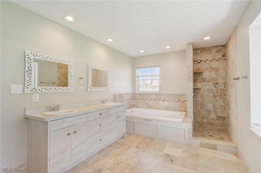 28525 Edgedale Road Pepper Pike OH 44124