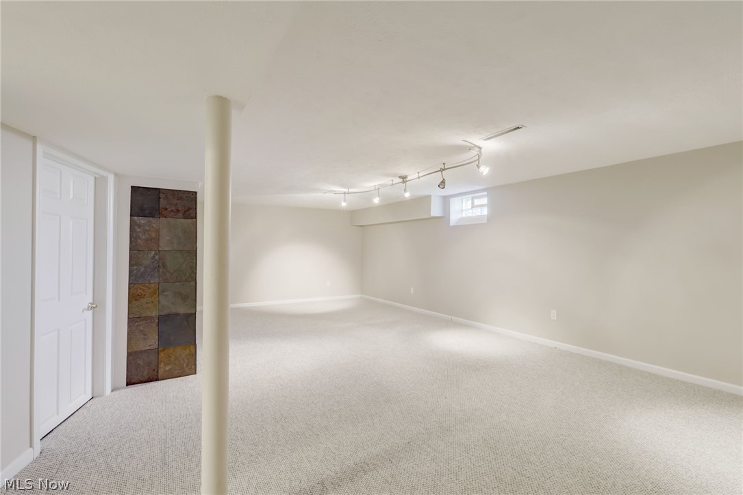 28525 Edgedale Road Pepper Pike OH 44124