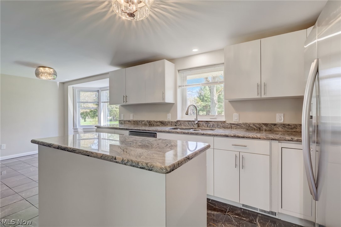 28525 Edgedale Road Pepper Pike OH 44124