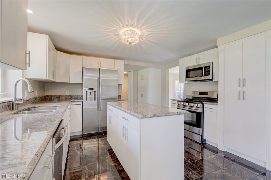 28525 Edgedale Road Pepper Pike OH 44124