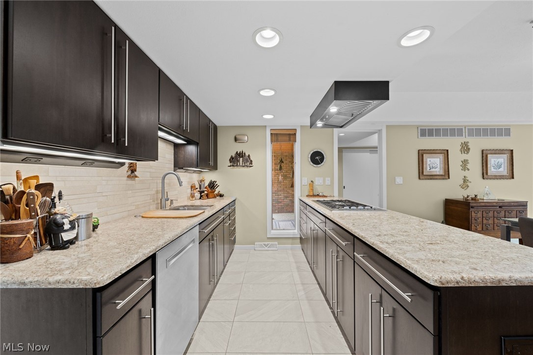 85 Winterberry Lane Moreland Hills OH 44022