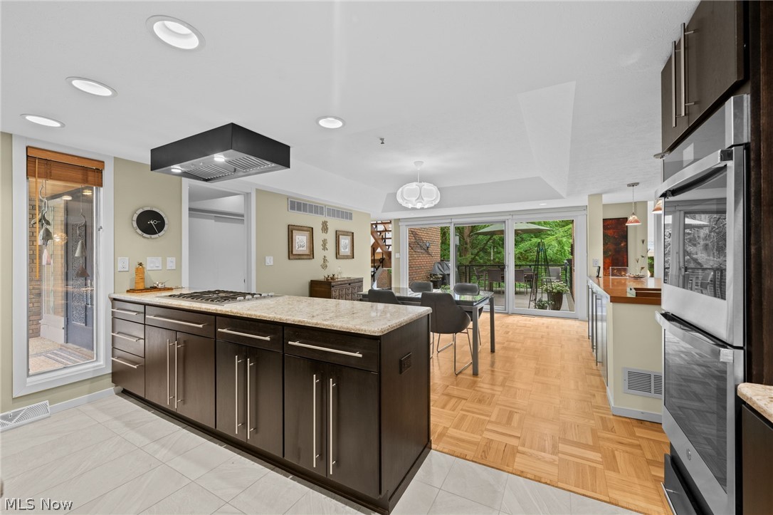 85 Winterberry Lane Moreland Hills OH 44022