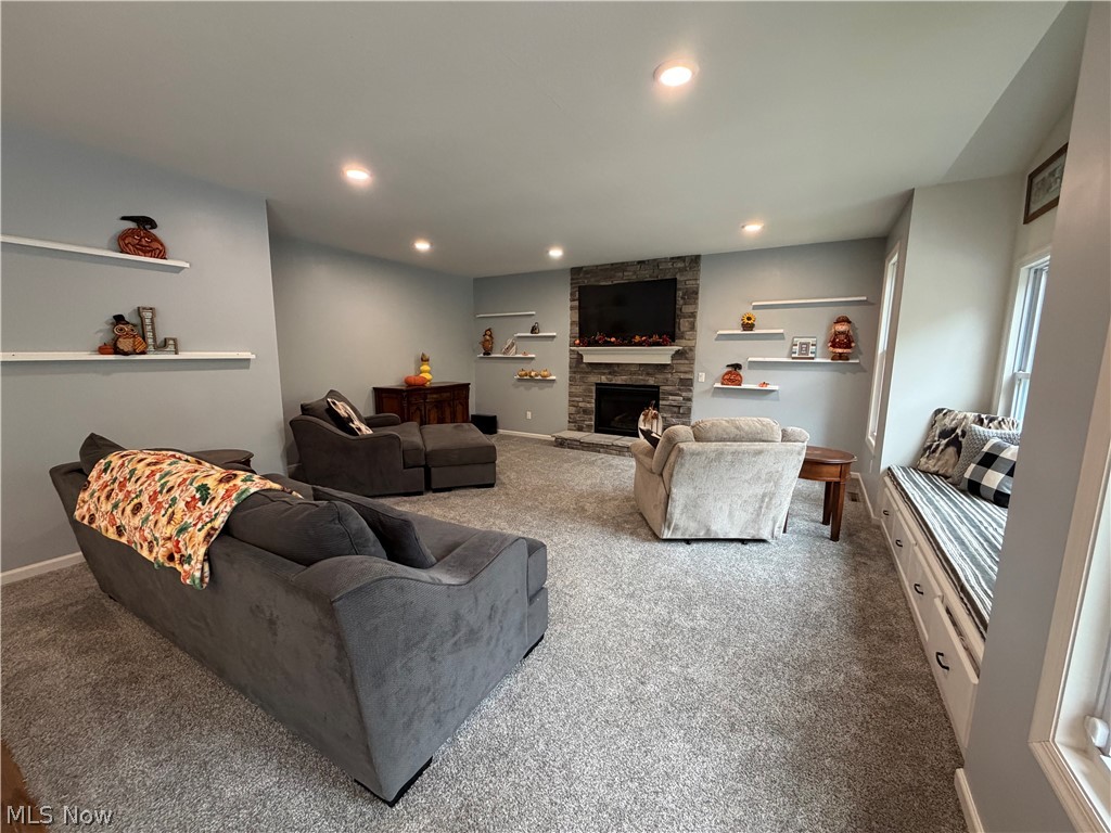 3493 Timber Point Boulevard Hubbard OH 44425