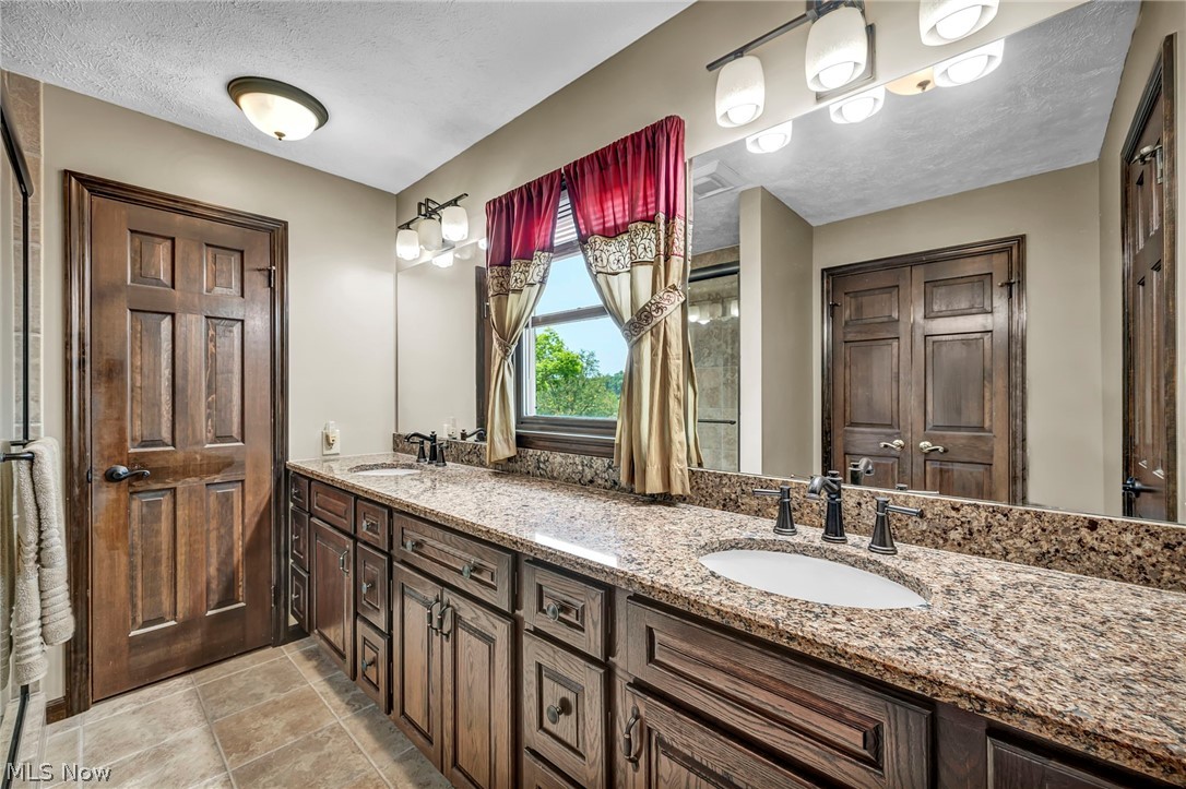 13720 Equestrian Drive Burton OH 44021