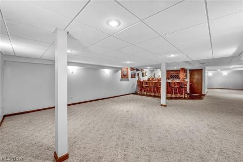 13720 Equestrian Drive Burton OH 44021