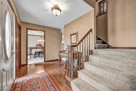 13720 Equestrian Drive Burton OH 44021