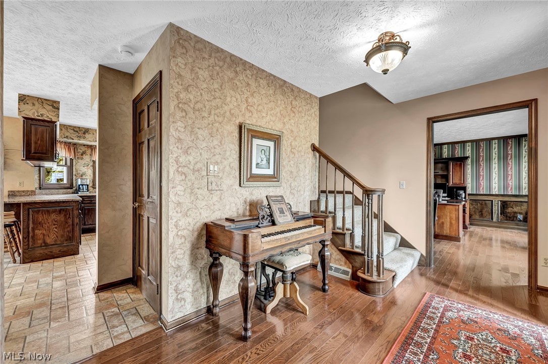 13720 Equestrian Drive Burton OH 44021
