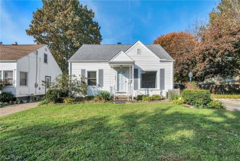 396 Crystal Street Akron OH 44305