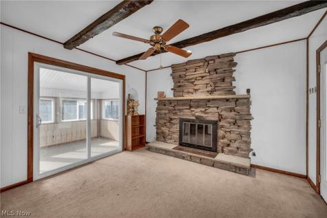 396 Crystal Street Akron OH 44305