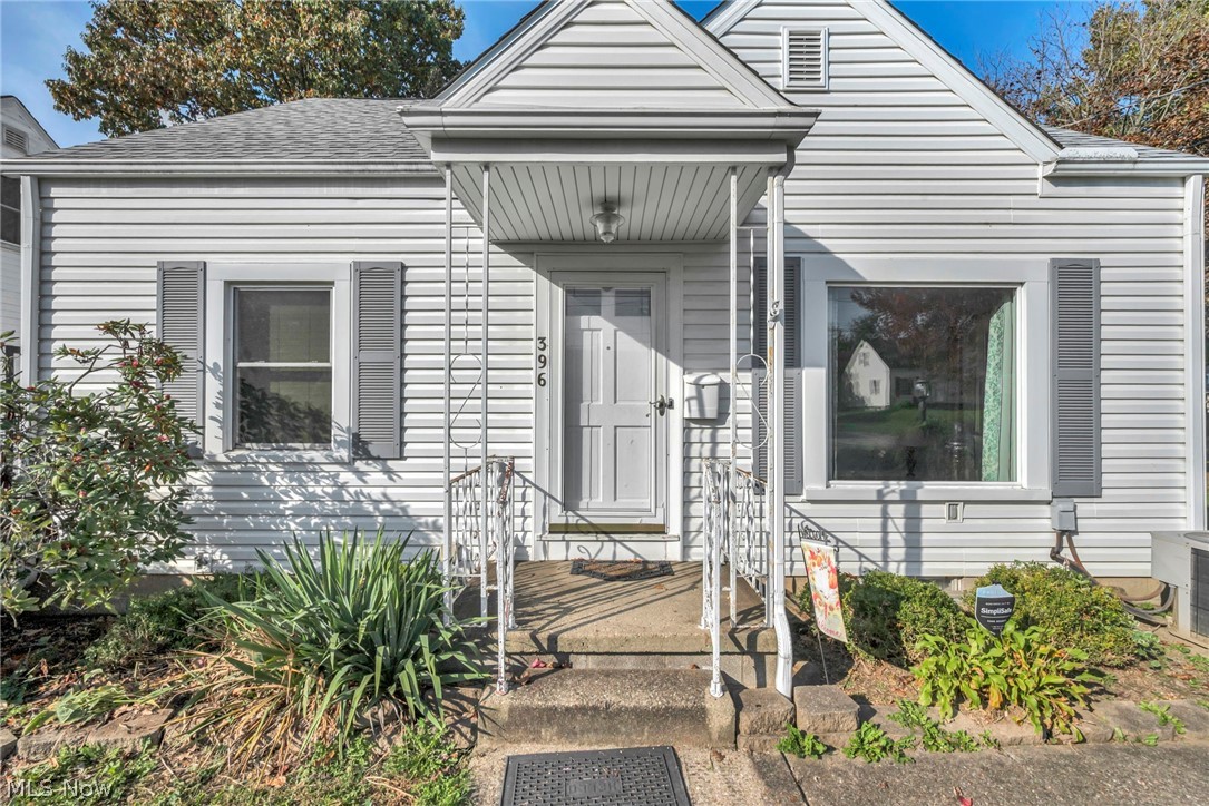 396 Crystal Street Akron OH 44305