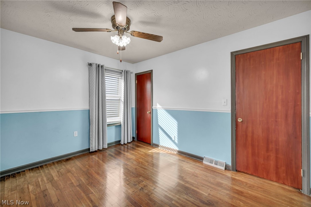 396 Crystal Street Akron OH 44305