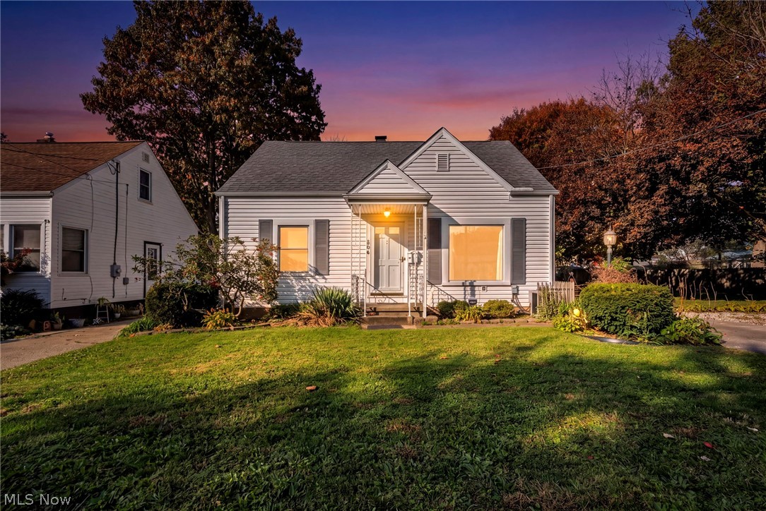 396 Crystal Street Akron OH 44305