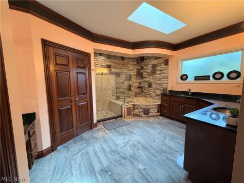 7629 Bucknell Circle NW North Canton OH 44720