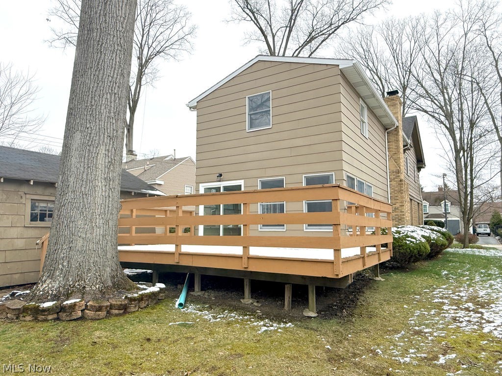 419 Oak Knoll NE Warren OH 44483