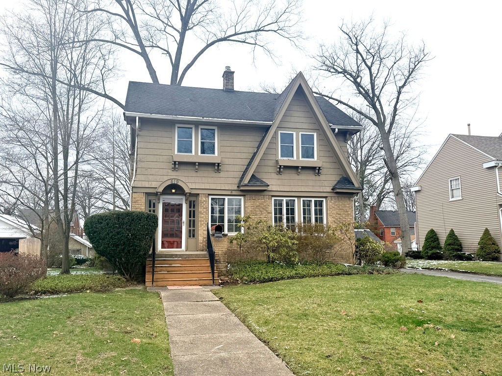 419 Oak Knoll NE Warren OH 44483