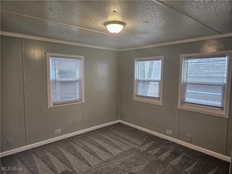 2305 E Waterloo Road Akron OH 44312