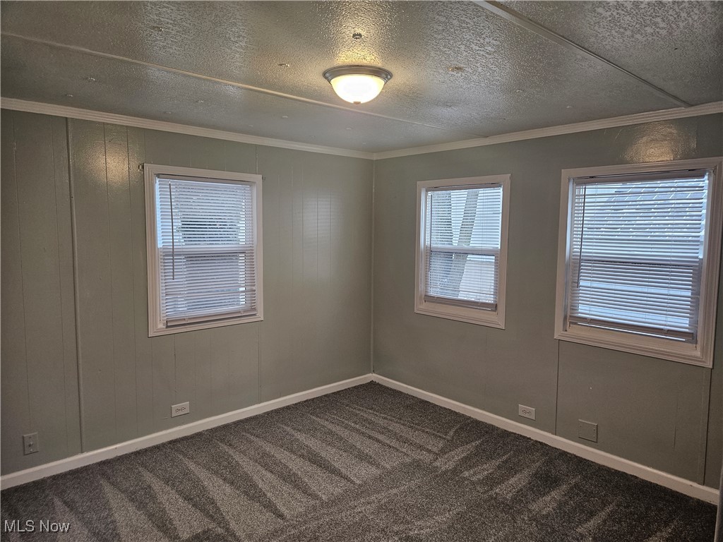 2305 E Waterloo Road Akron OH 44312