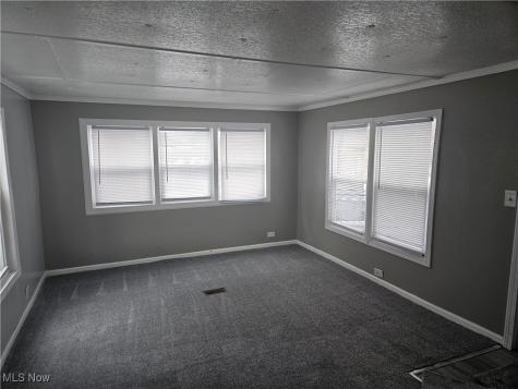 2305 E Waterloo Road Akron OH 44312