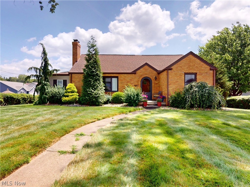 2414 Lakeside Avenue NW Canton OH 44708