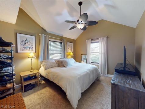 2414 Lakeside Avenue NW Canton OH 44708