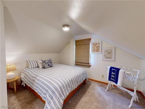 2414 Lakeside Avenue NW Canton OH 44708