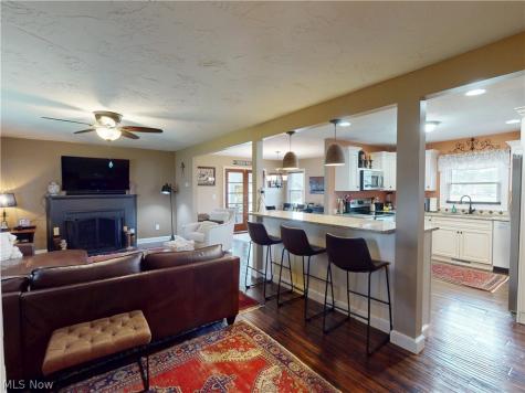 2414 Lakeside Avenue NW Canton OH 44708