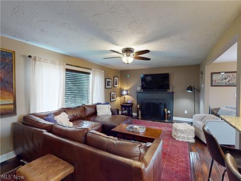 2414 Lakeside Avenue NW Canton OH 44708
