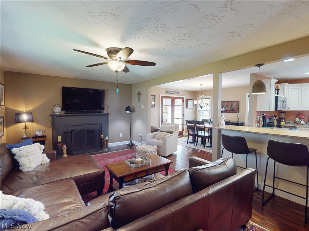 2414 Lakeside Avenue NW Canton OH 44708